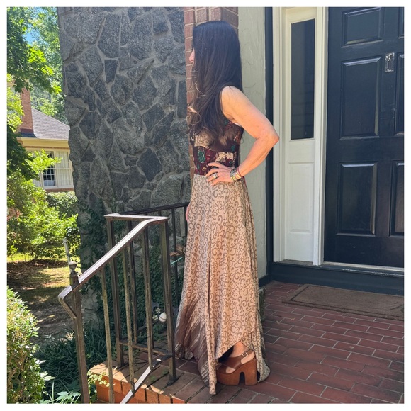 Beautiful Silk Blend One of a Kind Sleeveless Maxi Dress - Picture 5 of 5